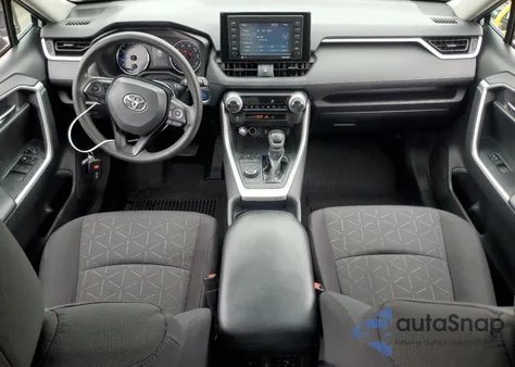 2020 Toyota Rav4 Xle z USA, uszkodzony, nr VIN 2T3RWRFV5LW085026